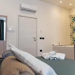 Residenza San Lorenzo 4* 나폴리