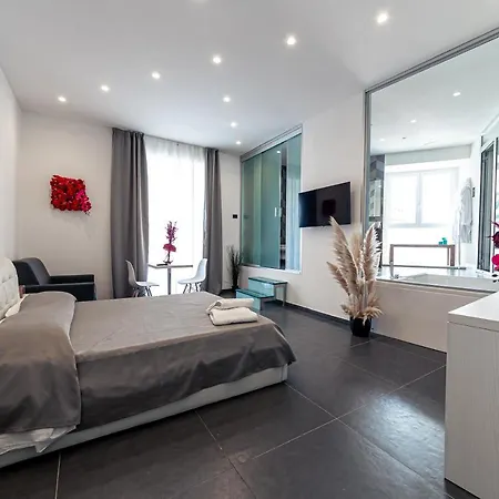 Residenza San Lorenzo Nocleg ze śniadaniem Neapol