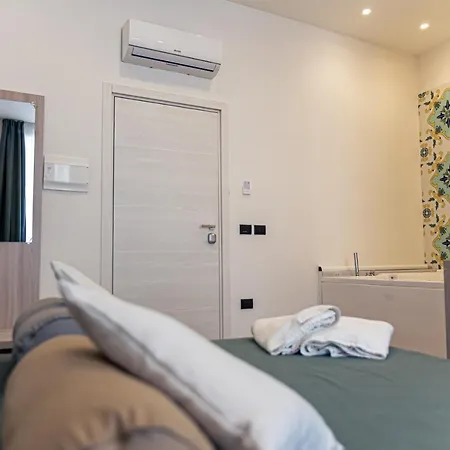 Residenza San Lorenzo 4* Neapol