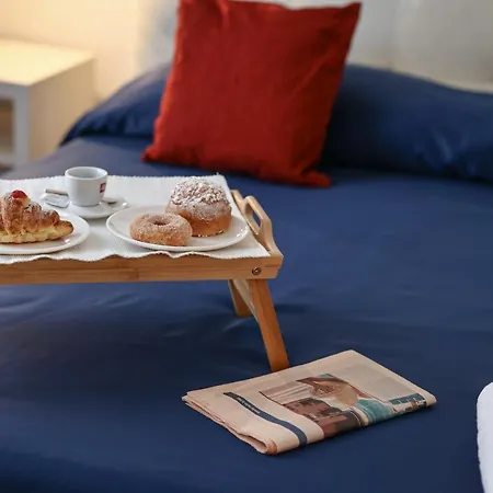 Residenza San Lorenzo فندق مبيت وإفطار نابولي