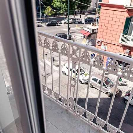Residenza San Lorenzo * Neapol