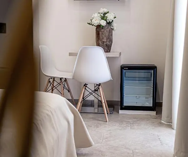 Residenza San Lorenzo فندق مبيت وإفطار نابولي