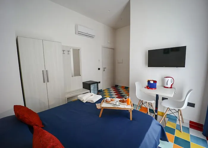 Residenza San Lorenzo نابولي