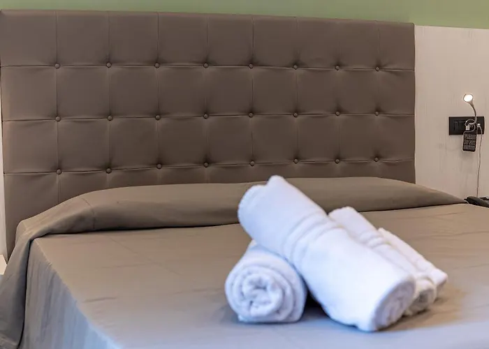 فندق مبيت وإفطار Residenza San Lorenzo نابولي